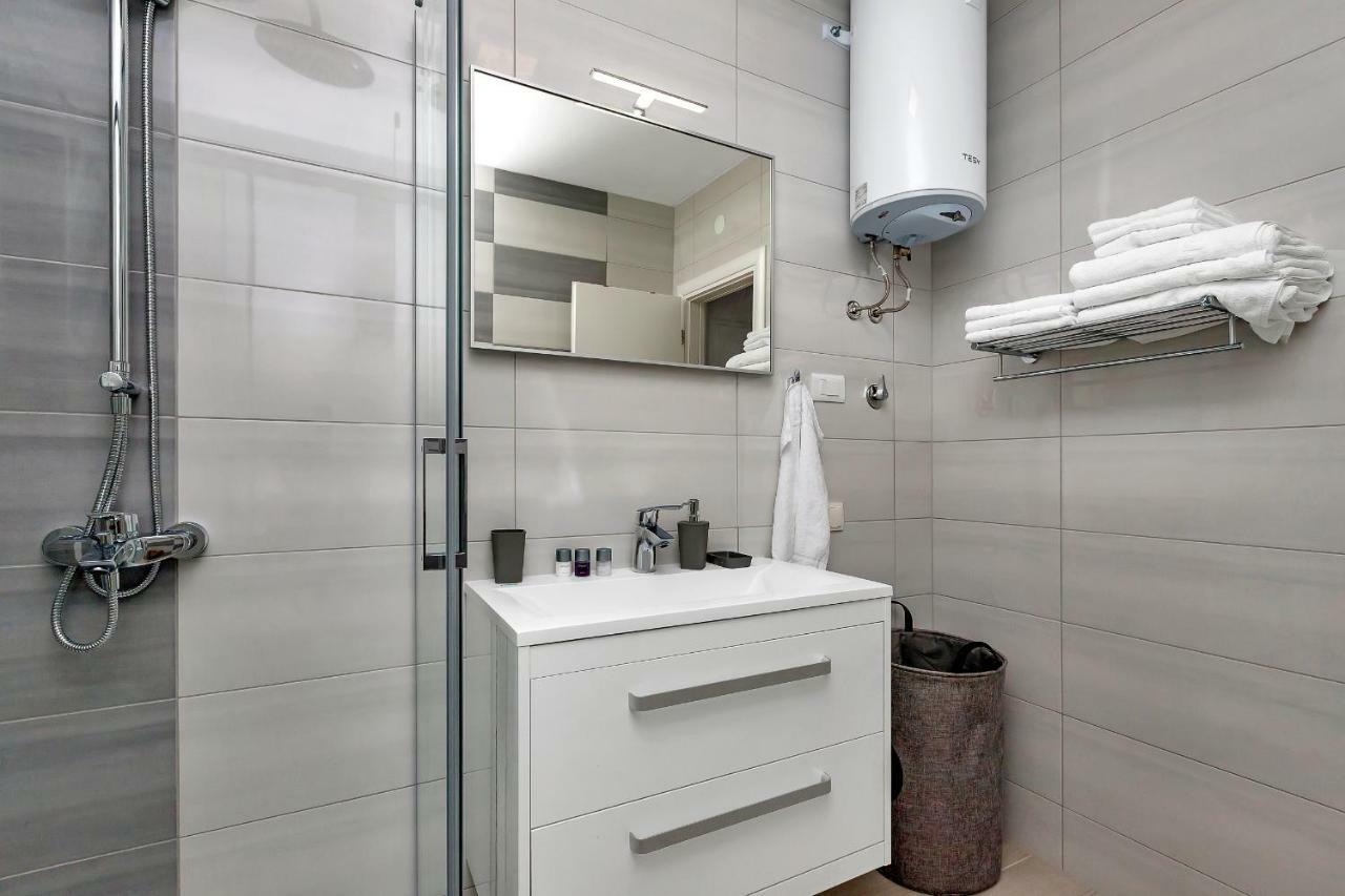 Apartman Sjever Makarska Esterno foto